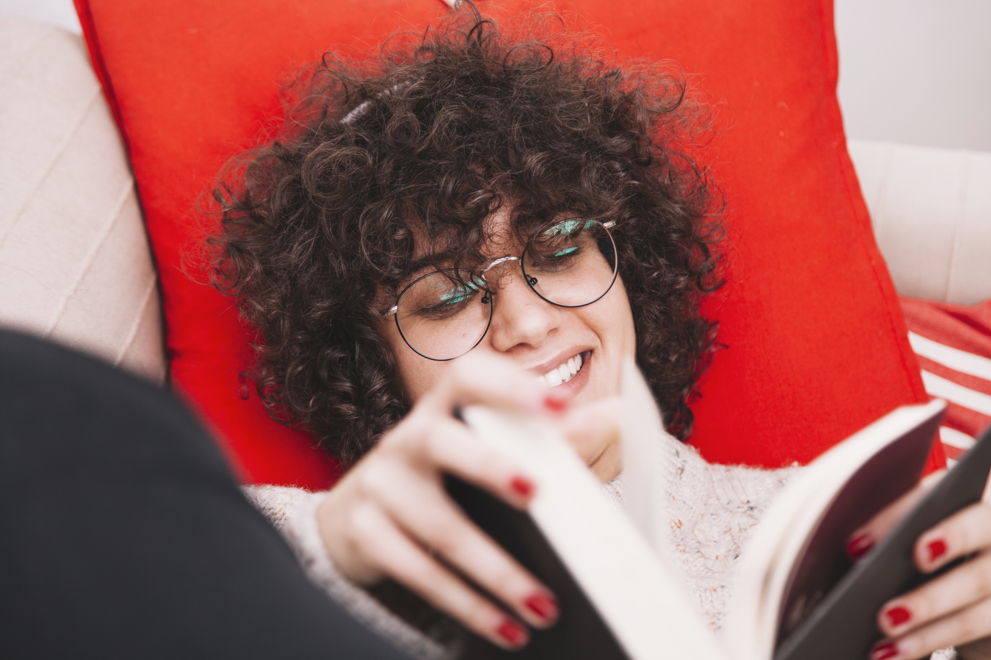 A Young person reading positive metal health book